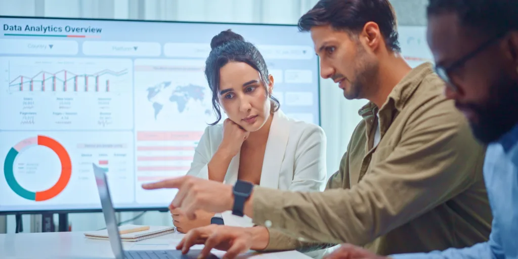 marketing team meeting data analytics