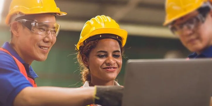 manufacturers need pim