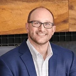 Bob Land, Jordan's Furniture